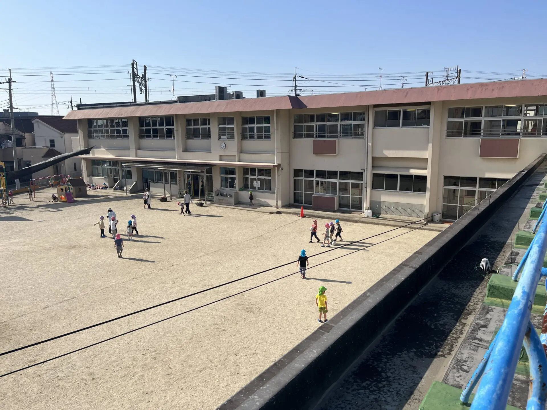 あさひ認定こども園 防水及び外壁改修工事 【社長BLOG】 - ウェル