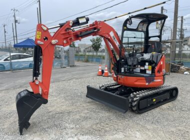 新しい重機が仲間入り